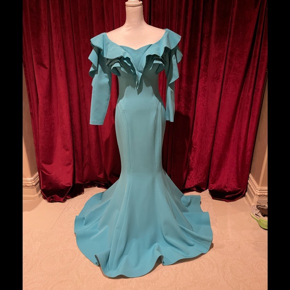 Fouad Sarkis couture dress - Picture 1 of 6